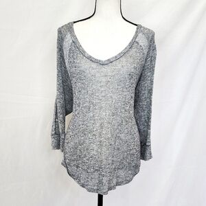 Mudd Round V-Neck Pullover Knit Sweater